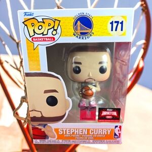 Stephen Curry Target Con exclusive funko # 171 (nib) With Pop Protector
